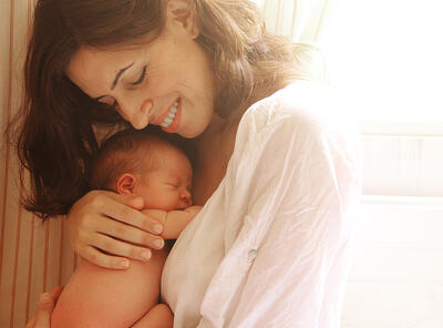 Skin-to-Skin: A Crucial Choice for Your Baby